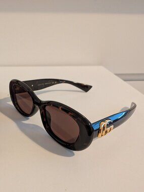 Brand New Gucci Oval Tortoiseshell Sunglasses | Gold GG Logo